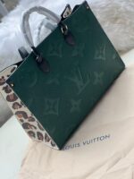 Louis Vuitton – Dark Green tote bag with Dust bag